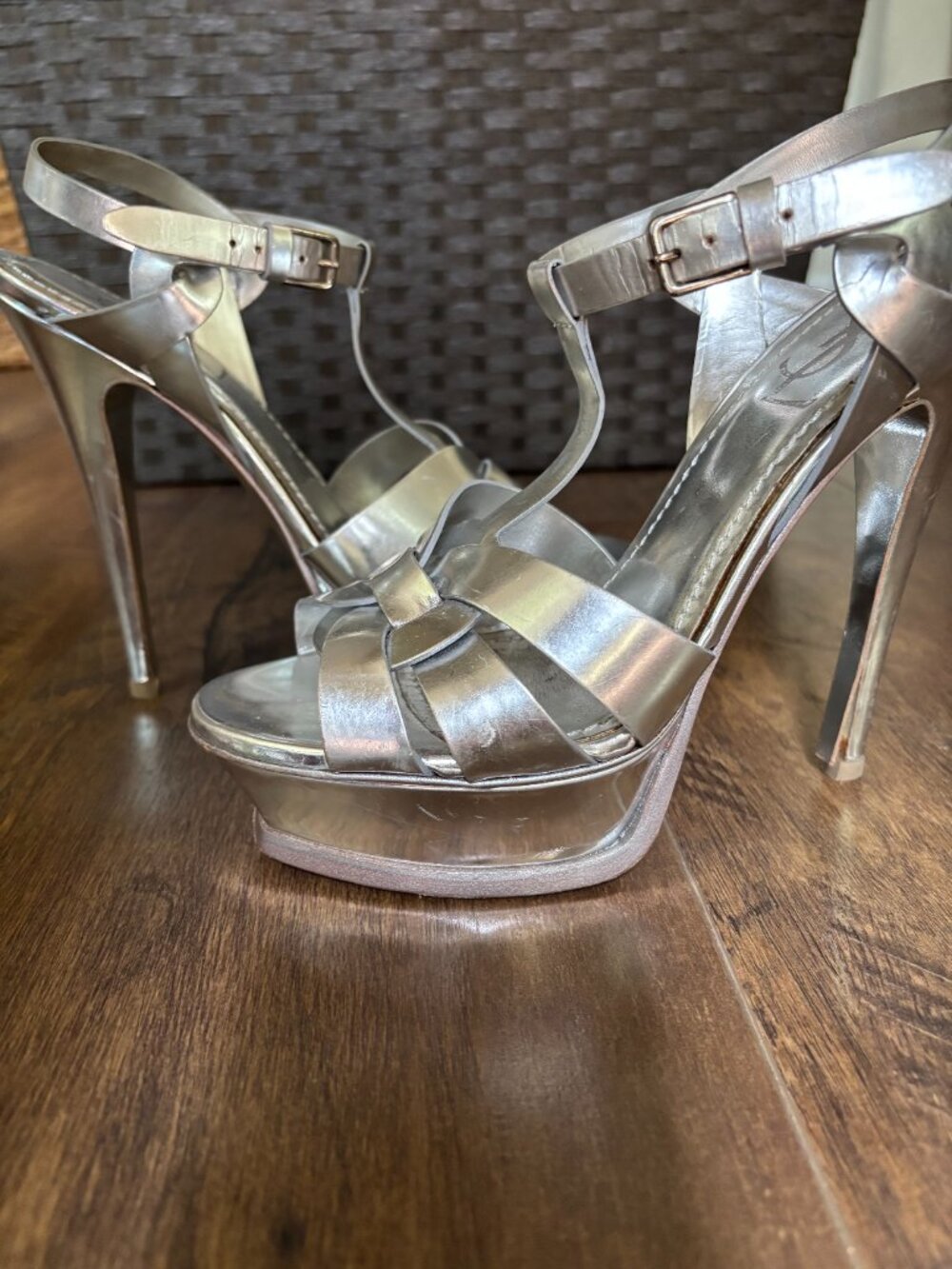 Saint Laurent (YSL) Tribute Sandals